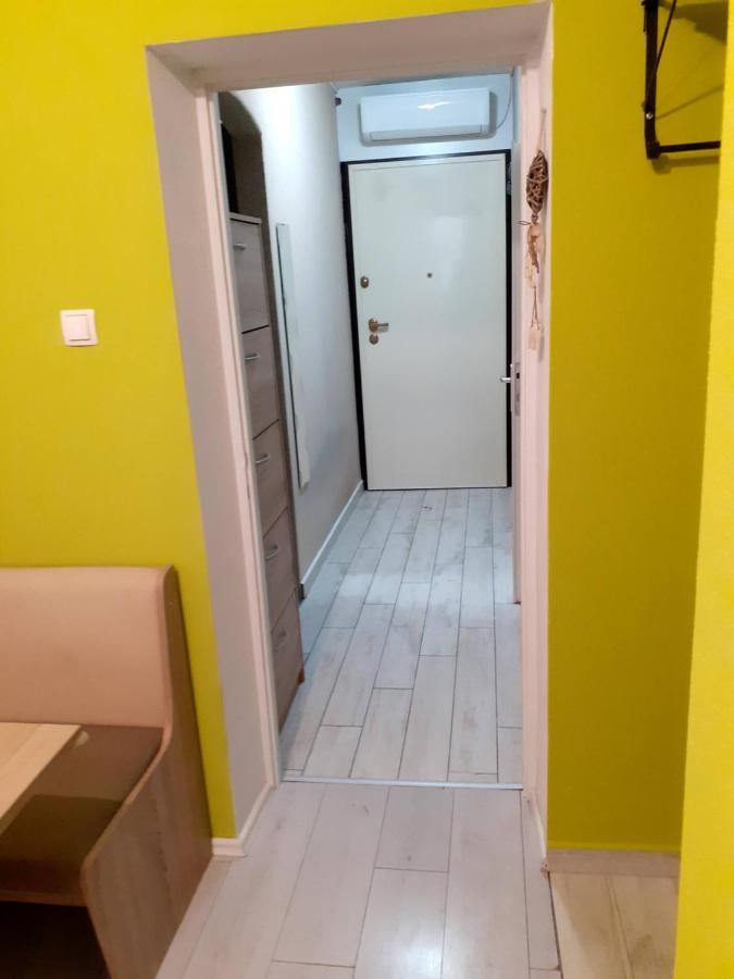 Domagoj Apartamento Rijeka Exterior foto